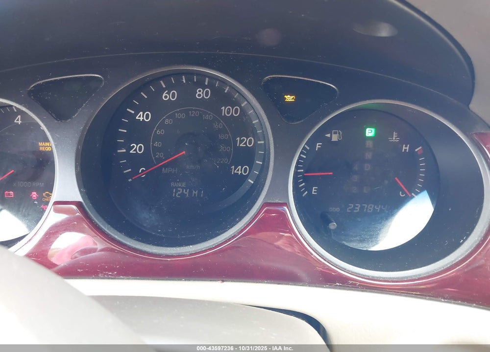 2004 LEXUS ES 330 VIN: JTHBA30G445020036