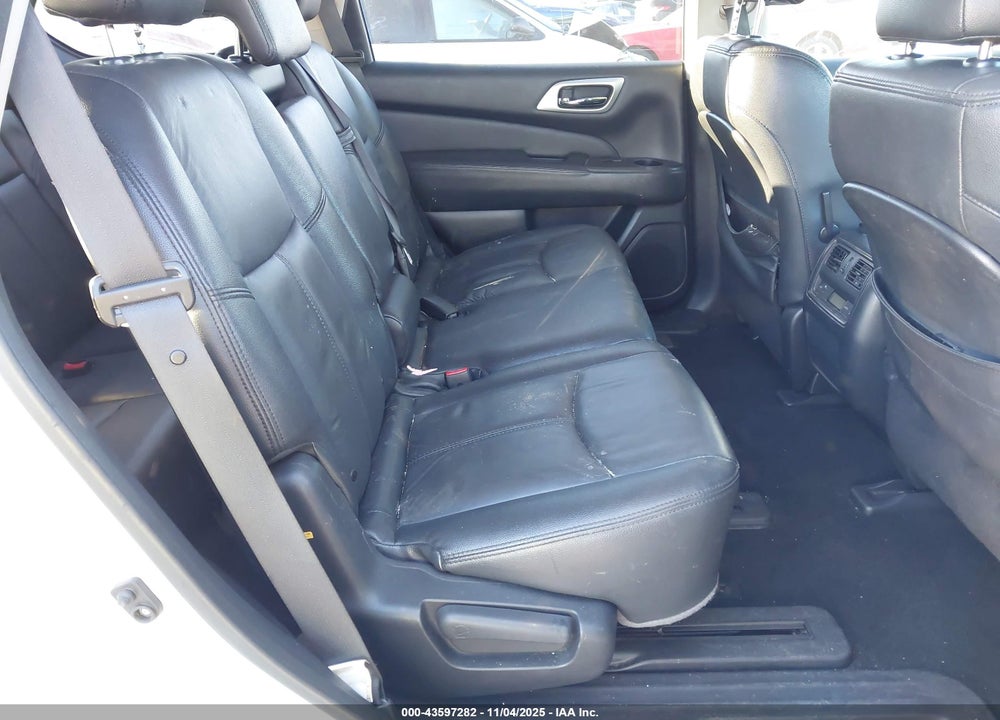2014 NISSAN PATHFINDER S VIN: 5N1AR2MNXEC645140
