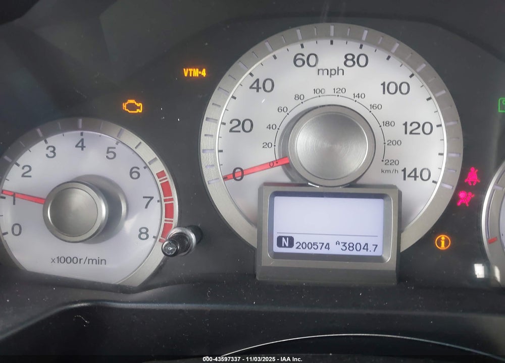 2011 HONDA PILOT VIN: 5FNYF4H75BB103560
