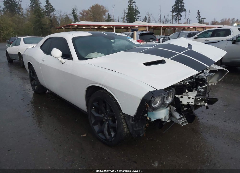 2020 DODGE CHALLENGER SXT VIN: 2C3CDZAG6LH231524
