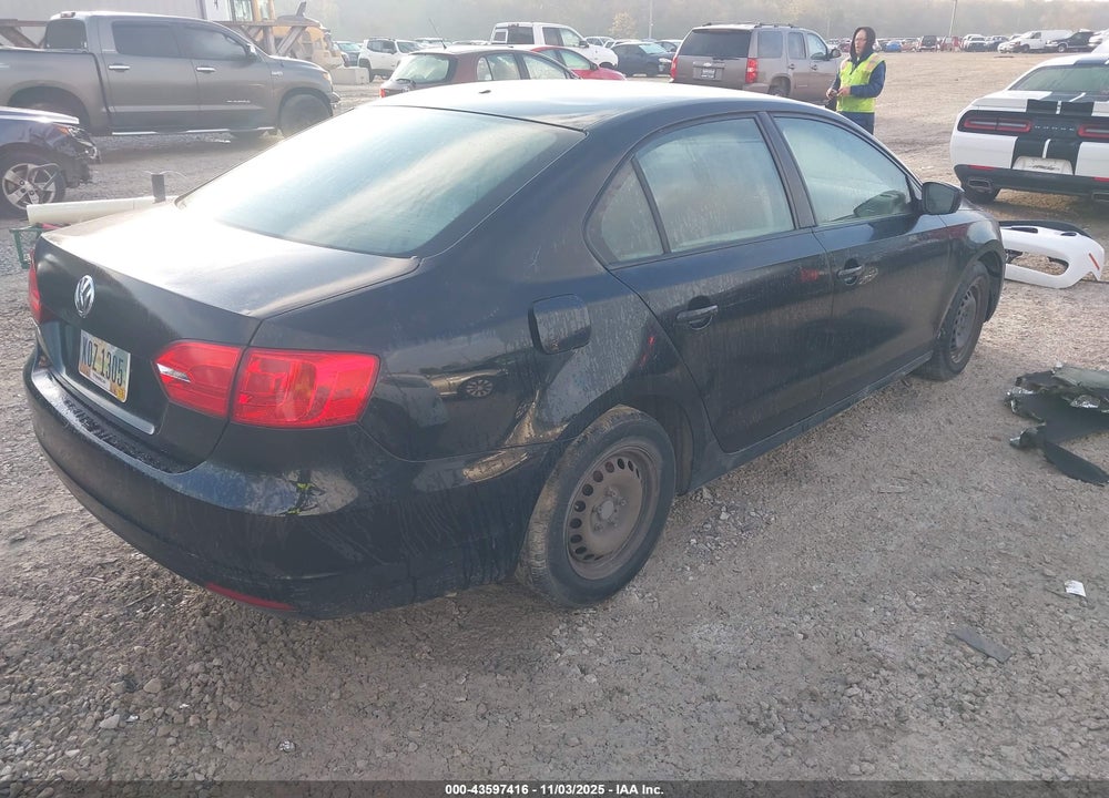 2012 VOLKSWAGEN JETTA 2.0L S VIN: 3VW2K7AJ1CM303872