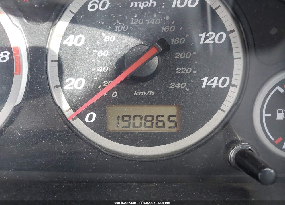 2002 HONDA CR-V EX VIN: JHLRD788X2C033865