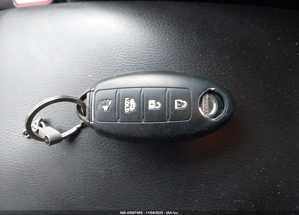 2016 NISSAN SENTRA SR VIN: 3N1AB7AP6GY291528