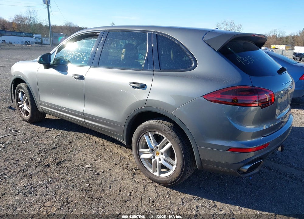 2018 PORSCHE CAYENNE VIN: WP1AA2A23JKA03394