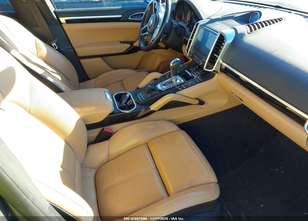 2018 PORSCHE CAYENNE VIN: WP1AA2A23JKA03394