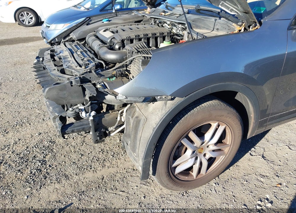 2018 PORSCHE CAYENNE VIN: WP1AA2A23JKA03394