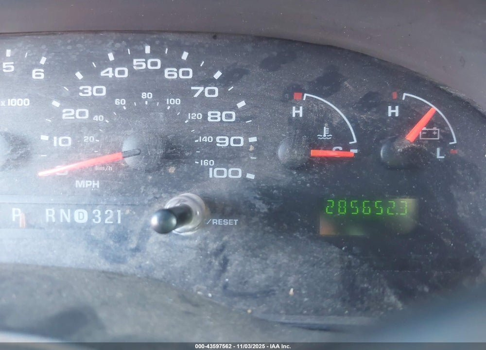 2005 FORD E-350 CUTAWAY STANDARD VIN: 1FDWE35L85HA71032