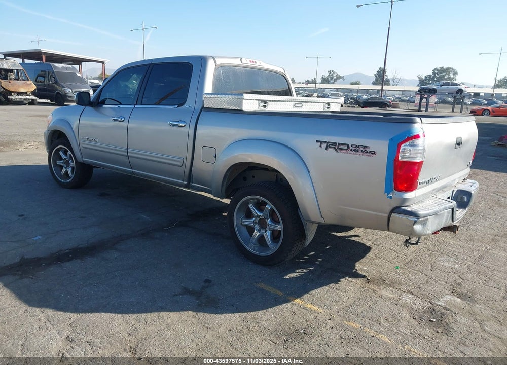 2005 TOYOTA TUNDRA SR5 V8 VIN: 5TBET34135S489718