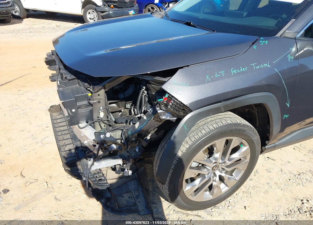 2021 TOYOTA RAV4 XLE PREMIUM VIN: 2T3C1RFV5MW181809