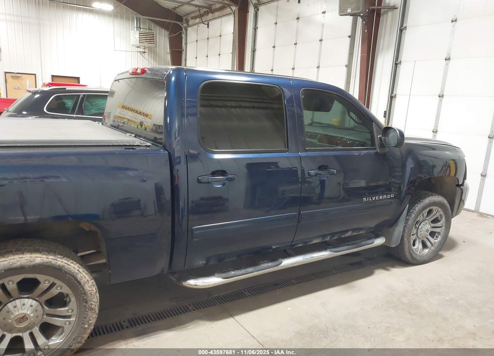 2009 CHEVROLET SILVERADO 1500 LTZ VIN: 3GCEK333X9G282213