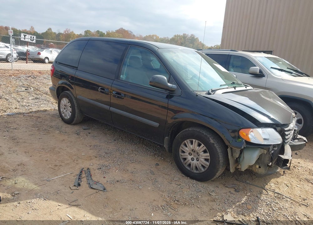 2005 CHRYSLER TOWN & COUNTRY VIN: 1C4GP45R55B439277