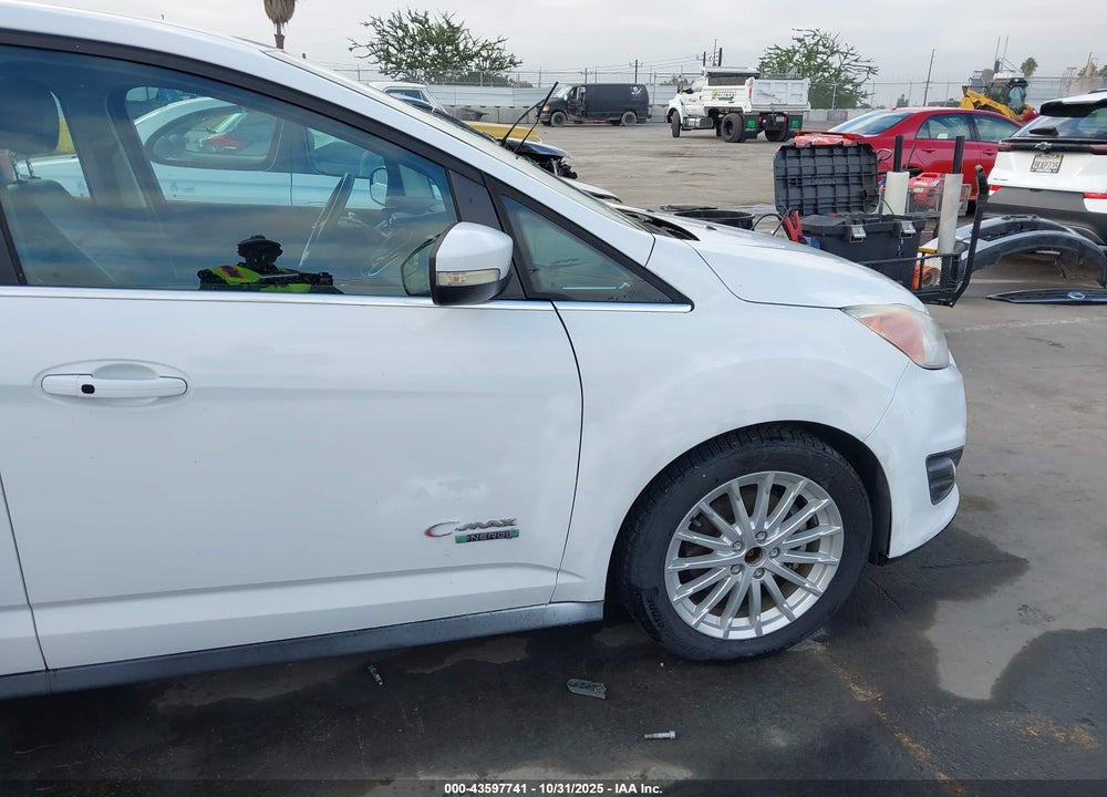 2015 FORD C-MAX VIN: 1FADP5CU5FL104828