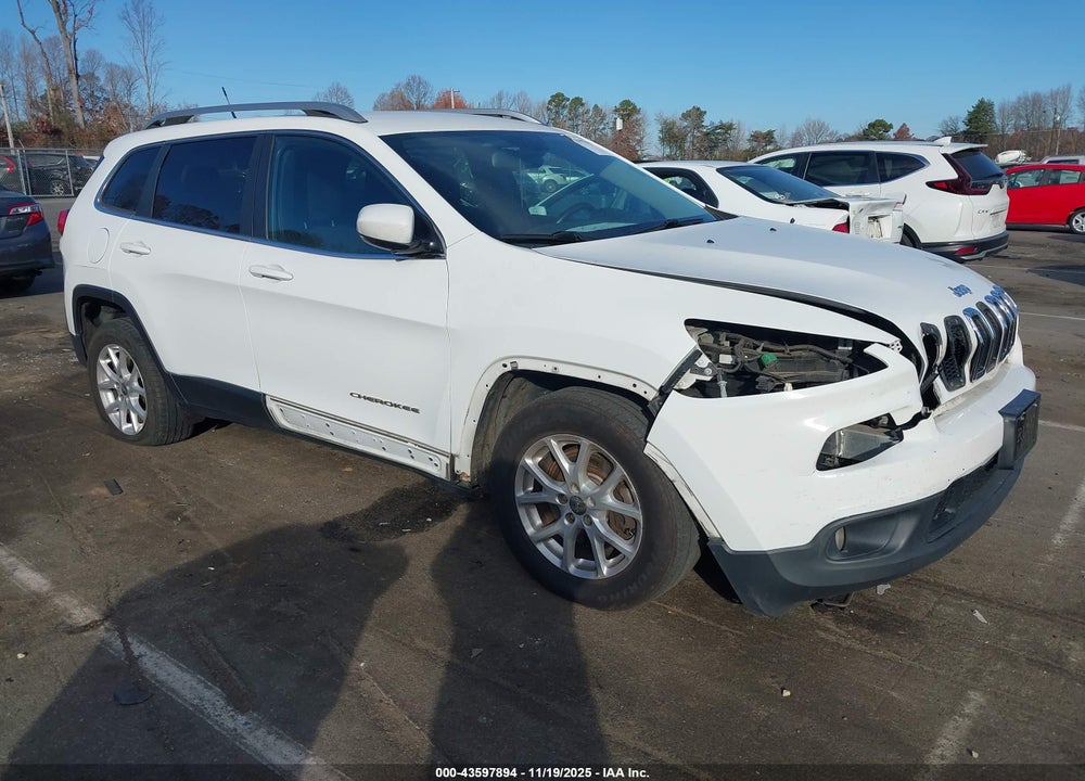 2016 JEEP CHEROKEE LATITUDE VIN: 1C4PJMCB8GW295517