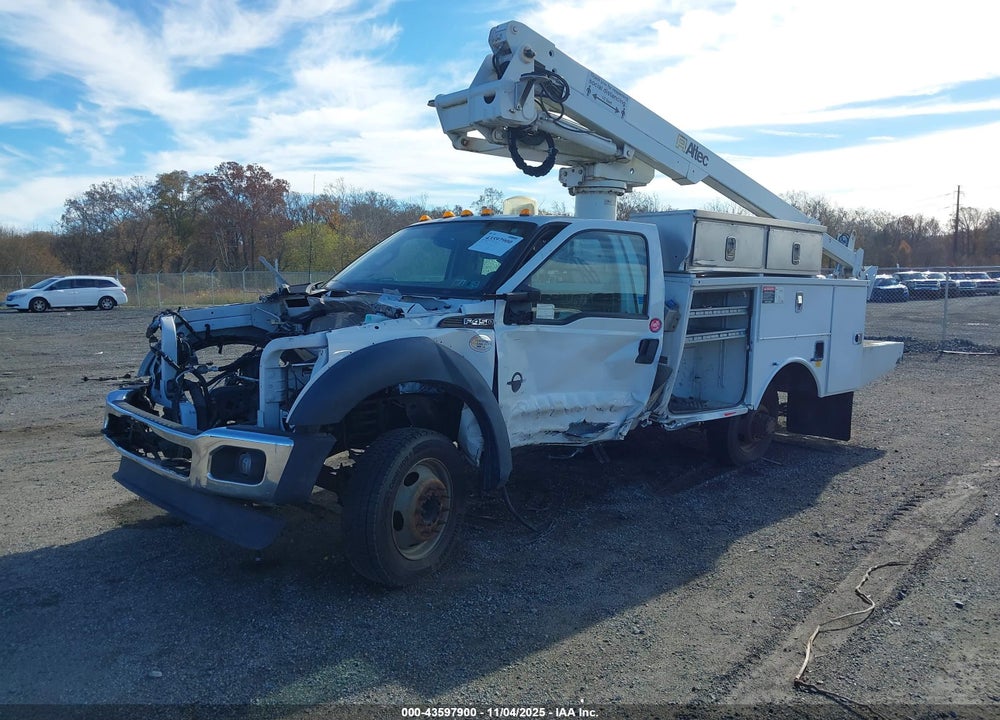 2016 FORD F-450 CHASSIS XL VIN: 1FDUF4GT1GED32643