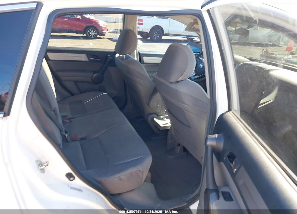 2011 HONDA CR-V EX VIN: 5J6RE3H57BL026164