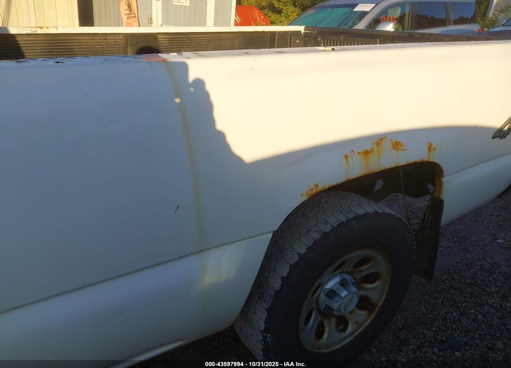 2007 CHEVROLET SILVERADO 1500 CLASSIC WORK TRUCK VIN: 3GCEK14Z57G235336