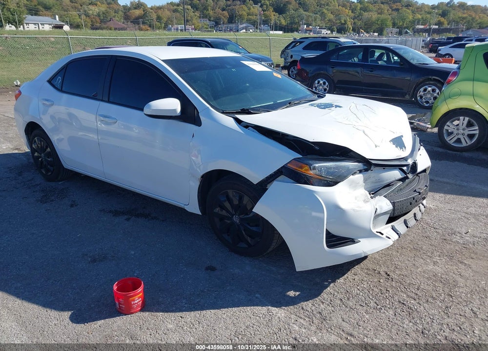 2019 TOYOTA COROLLA LE VIN: 5YFBURHE2KP915829
