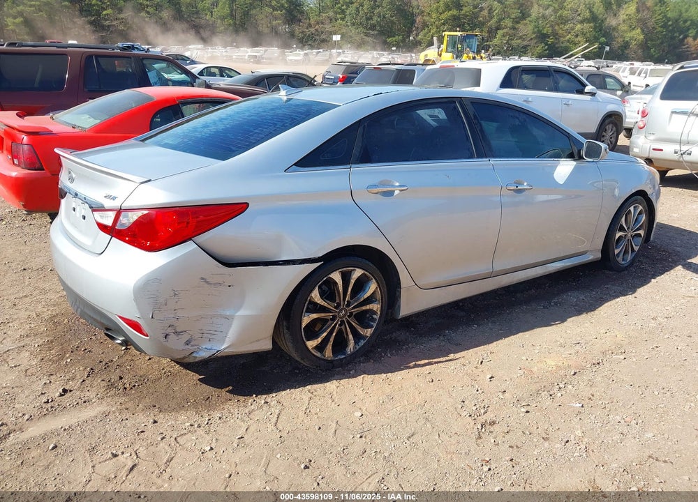 2014 HYUNDAI SONATA VIN: 5NPEC4AB7EH841568