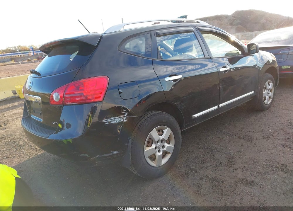 2014 NISSAN ROGUE SELECT S VIN: JN8AS5MV8EW718776