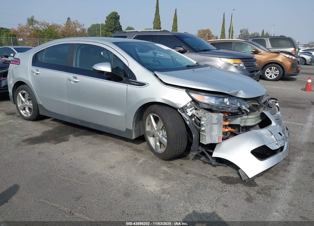 2014 CHEVROLET VOLT VIN: 1G1RH6E4XEU164413