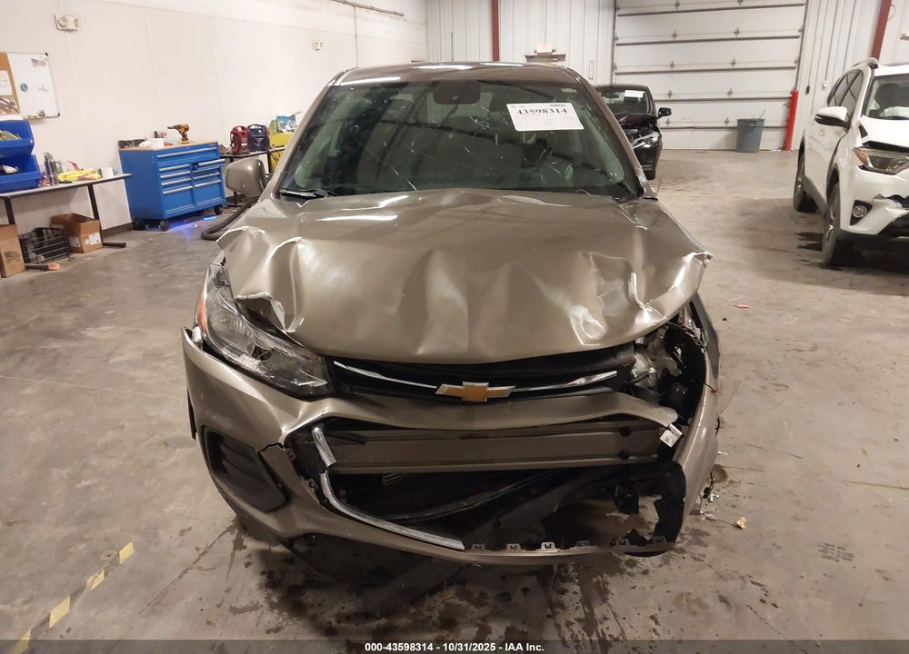 2021 CHEVROLET TRAX AWD LS VIN: KL7CJNSB0MB336485