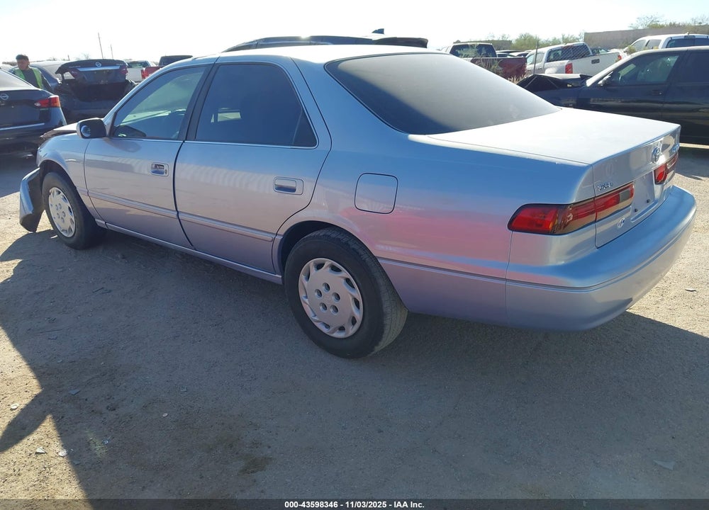 1997 TOYOTA CAMRY LE VIN: JT2BG22K6V0077616