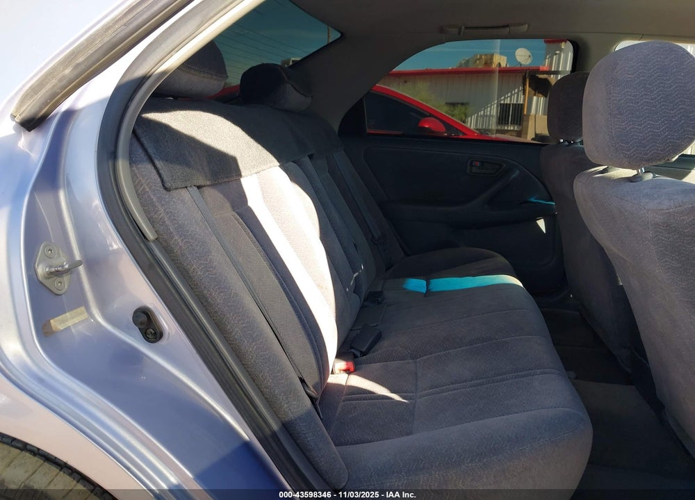 1997 TOYOTA CAMRY LE VIN: JT2BG22K6V0077616