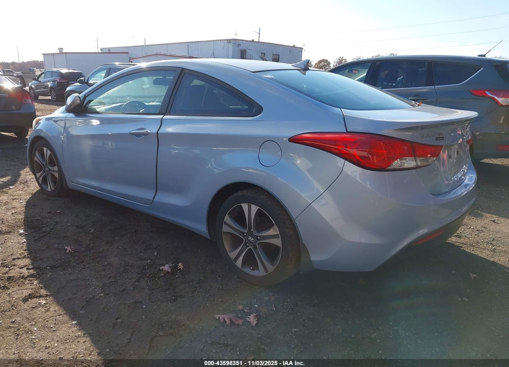 2013 HYUNDAI ELANTRA SE VIN: KMHDH6AE9DU019597
