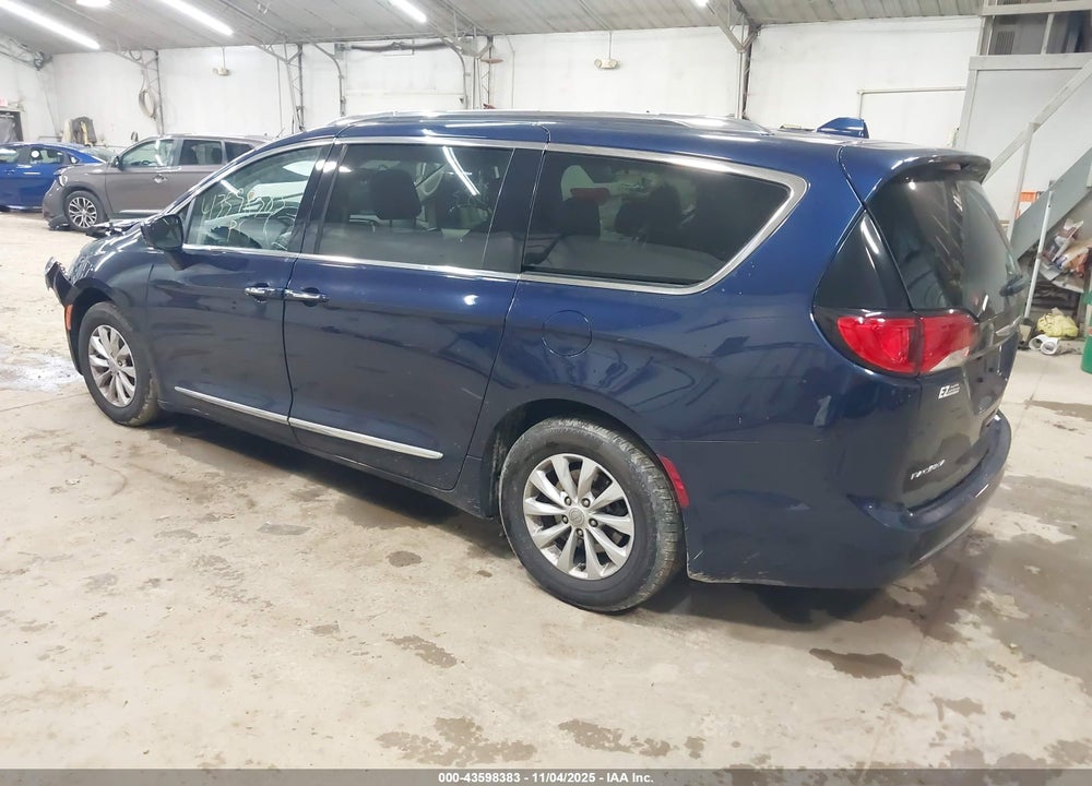 2019 CHRYSLER PACIFICA VIN: 2C4RC1BG1KR721435