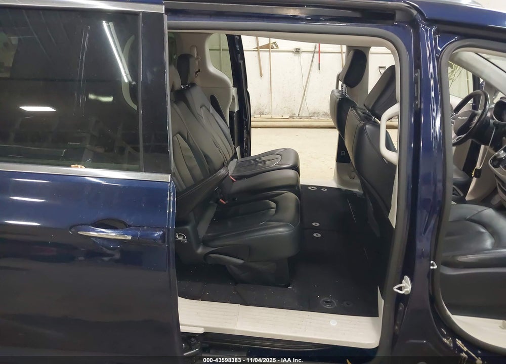 2019 CHRYSLER PACIFICA VIN: 2C4RC1BG1KR721435