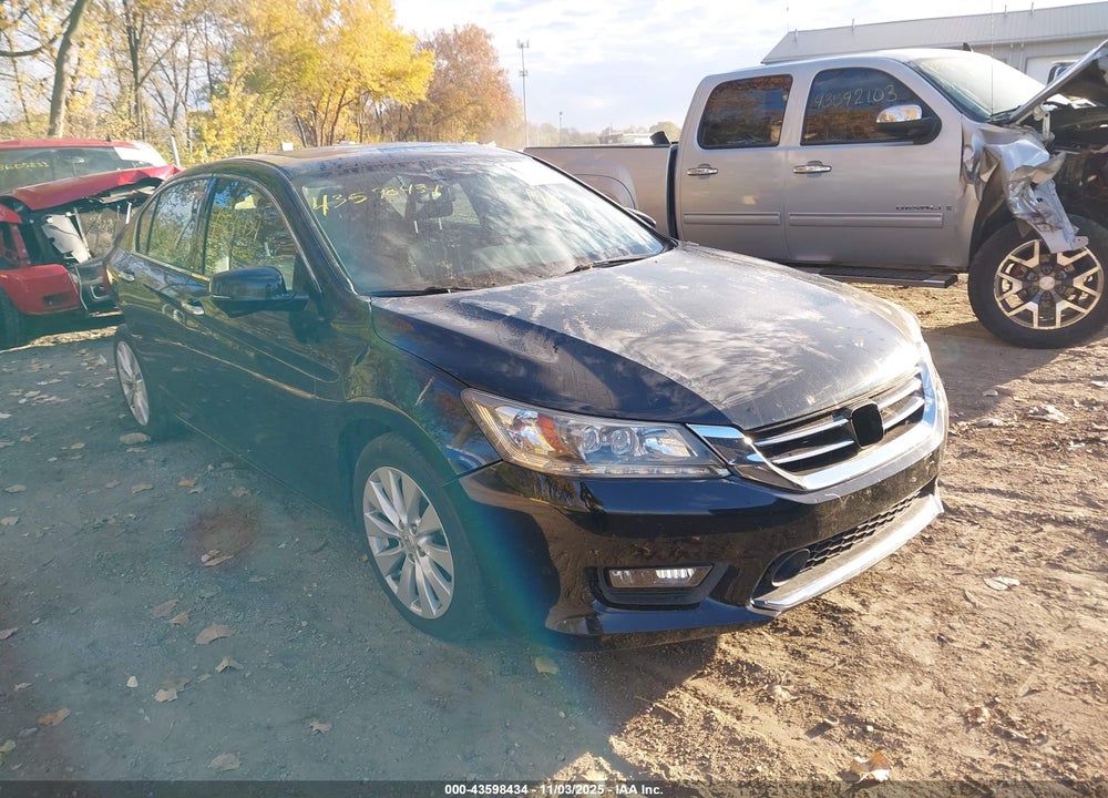 2015 HONDA ACCORD TOURING VIN: 1HGCR3F97FA027887