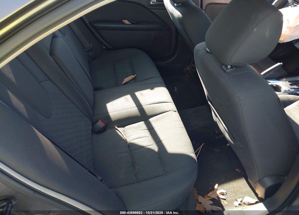 2011 FORD FUSION SE VIN: 3FAHP0HAXBR195965