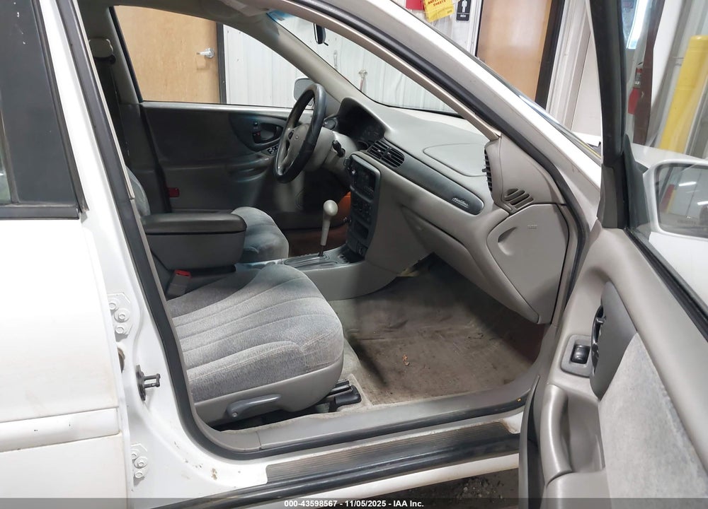 1999 CHEVROLET MALIBU VIN: 1G1ND52M1X6151243