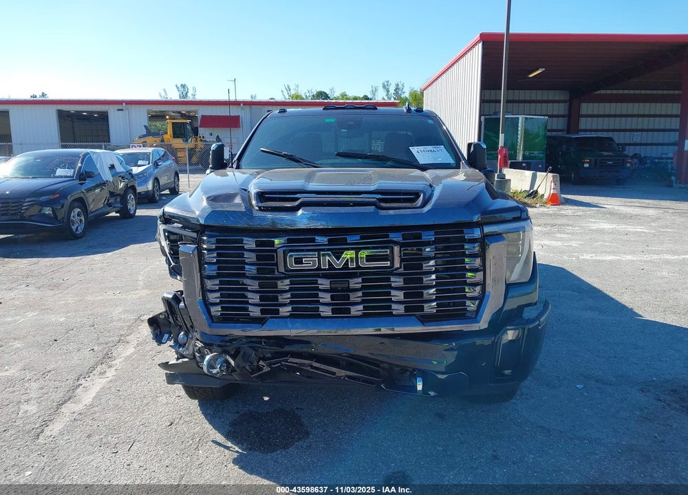 2024 GMC SIERRA 2500HD 4WD  STANDARD BED DENALI ULTIMATE VIN: 1GT49XEY2RF202301