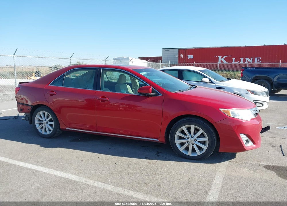 2013 TOYOTA CAMRY XLE VIN: 4T4BF1FK2DR329921