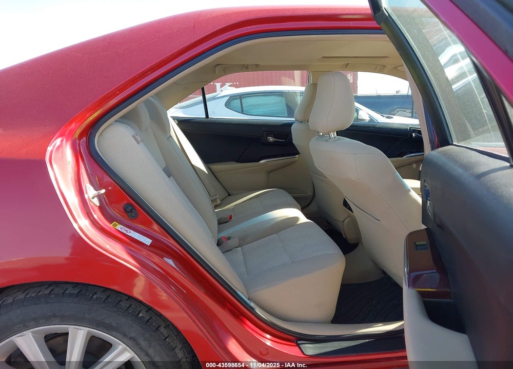 2013 TOYOTA CAMRY XLE VIN: 4T4BF1FK2DR329921