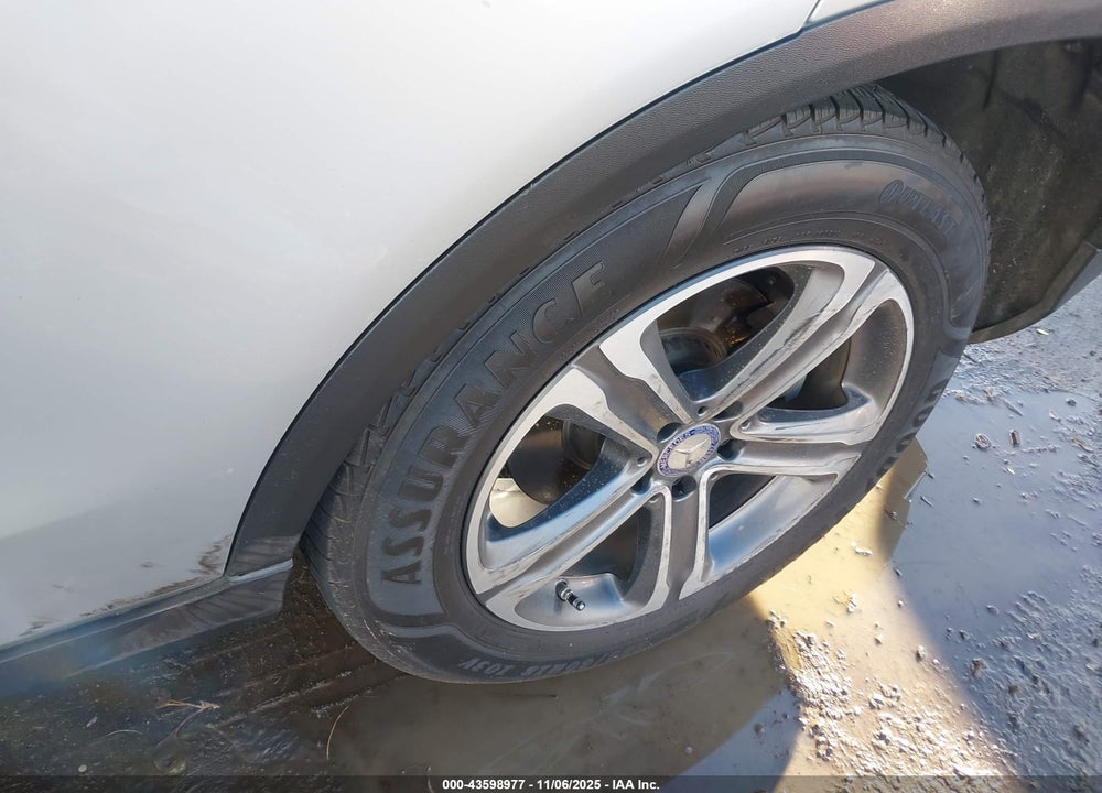 2017 MERCEDES-BENZ GLC 300 4MATIC VIN: WDC0G4KB7HF143192