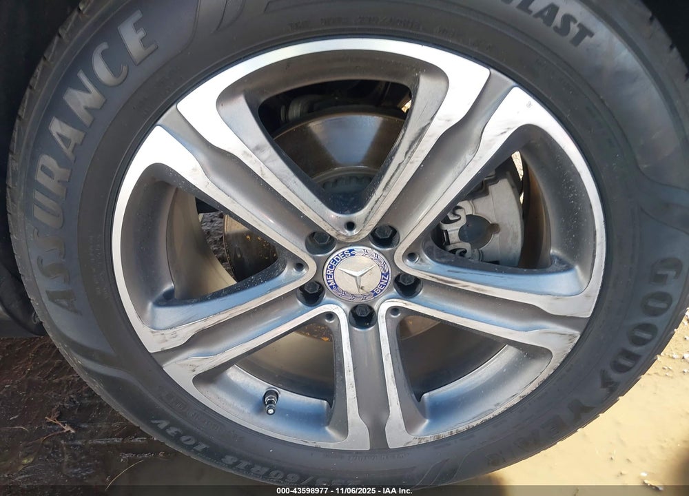 2017 MERCEDES-BENZ GLC 300 4MATIC VIN: WDC0G4KB7HF143192