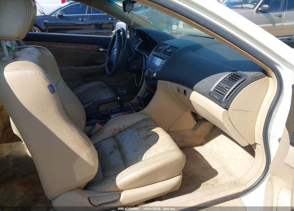 2003 HONDA ACCORD 3.0 EX VIN: 1HGCM82693A004467