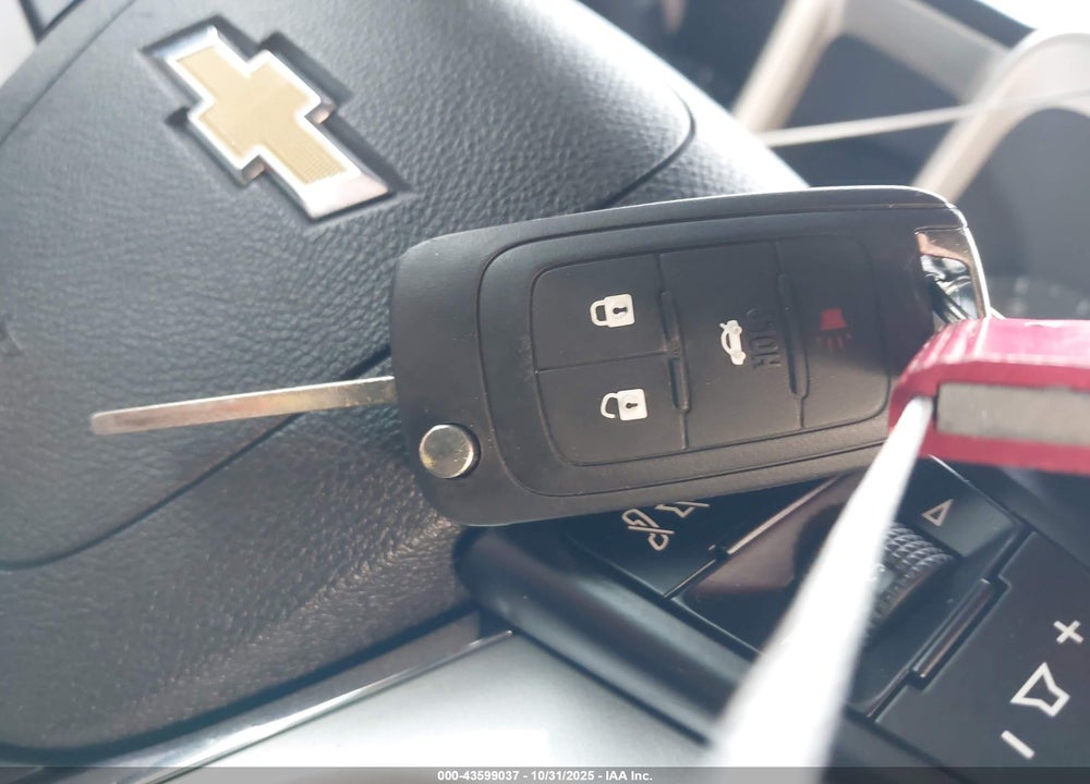 2015 CHEVROLET CAMARO 1LS VIN: 2G1FA1E33F9301157