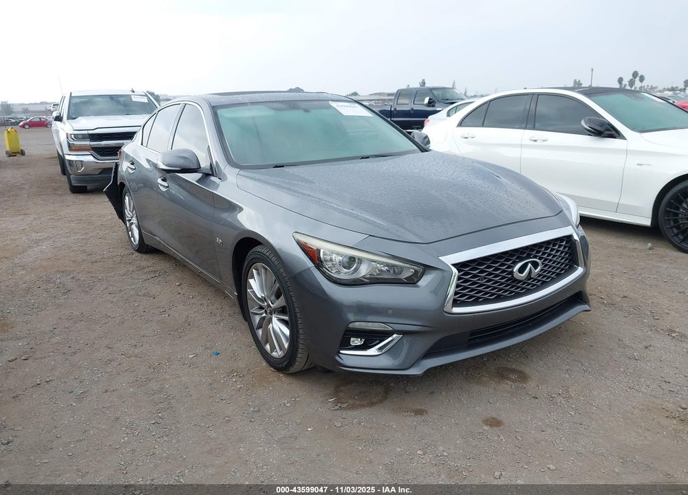 2018 INFINITI Q50 3.0T LUXE VIN: JN1EV7AP5JM355562