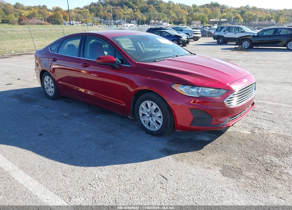 2019 FORD FUSION S VIN: 3FA6P0G7XKR130451