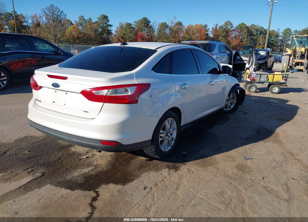 2012 FORD FOCUS SEL VIN: 1FAHP3H20CL424244