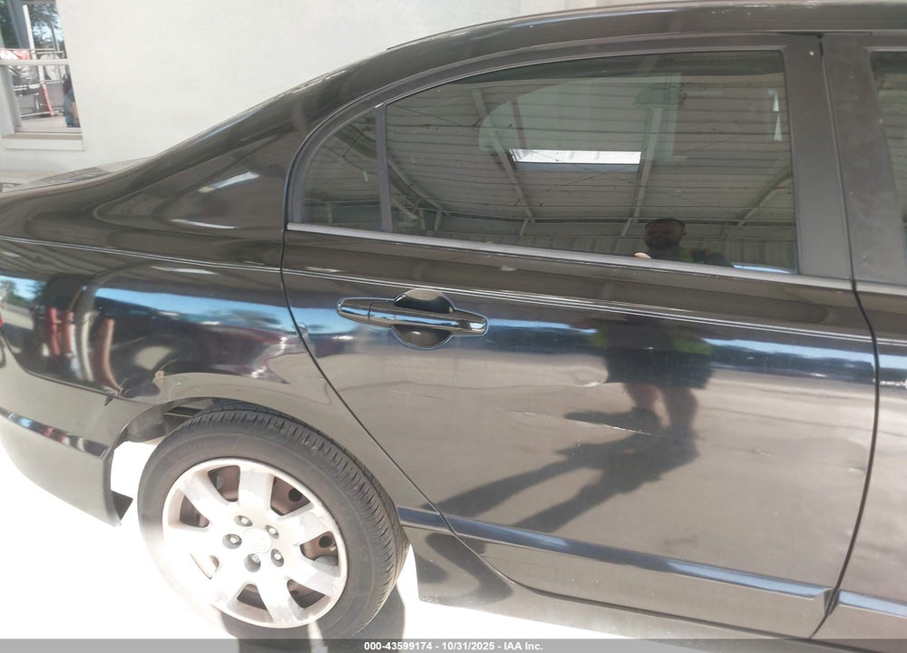 2007 HONDA CIVIC LX VIN: 1HGFA16507L111819
