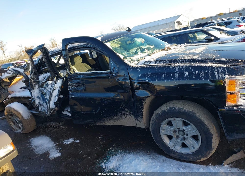 2008 CHEVROLET SILVERADO 1500 LT1 VIN: 1GCEK19J18Z192831