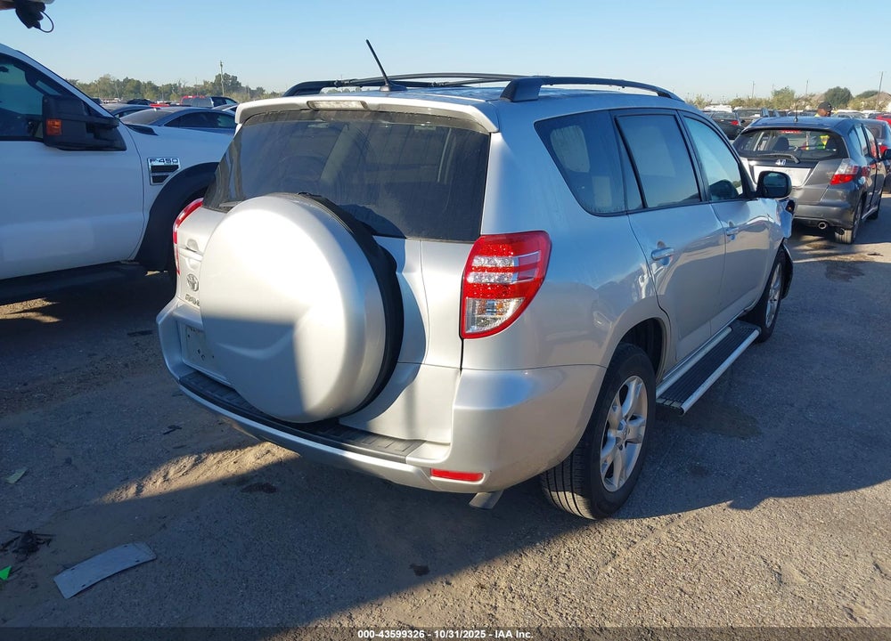 2011 TOYOTA RAV4 VIN: 2T3ZF4DV1BW074318