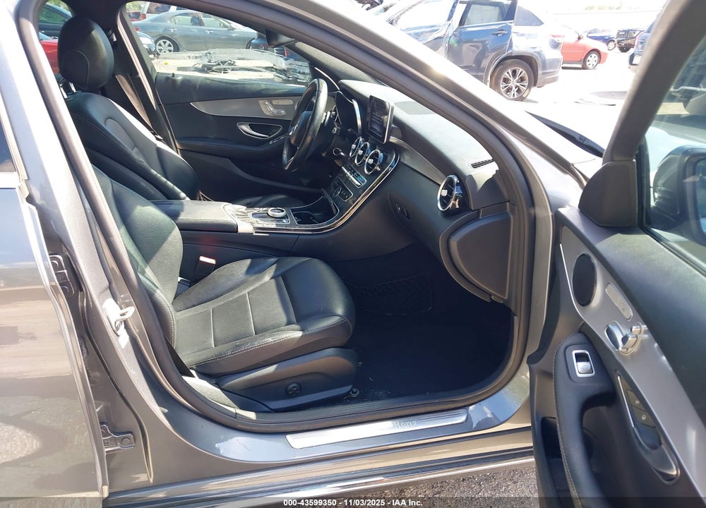 2018 MERCEDES-BENZ C 300 VIN: 55SWF4JB1JU263454
