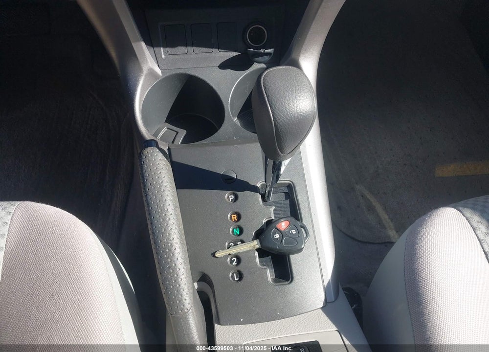 2006 TOYOTA RAV4 VIN: JTMZD33V866011998