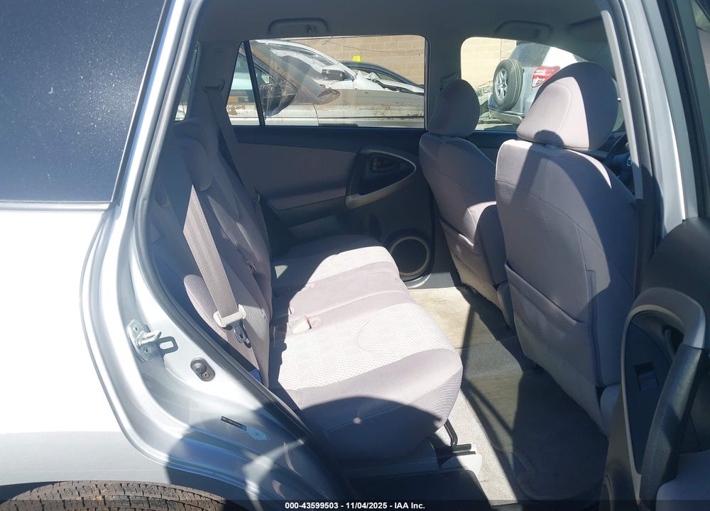 2006 TOYOTA RAV4 VIN: JTMZD33V866011998