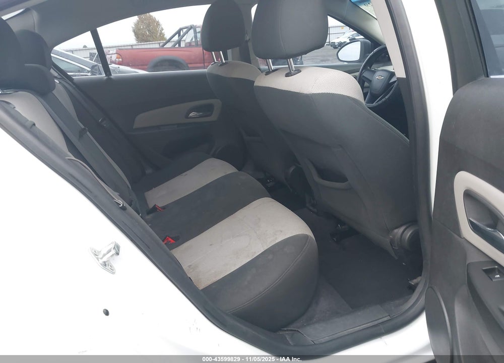 2011 CHEVROLET CRUZE VIN: 1G1PC5SH7B7232426